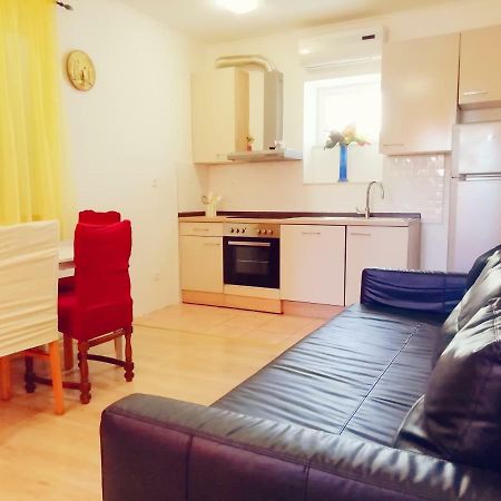Apartment Bruno-Centre Of ชิเบนิก ภายนอก รูปภาพ